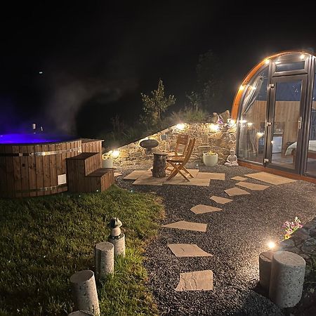 Hilltop Hideaway - Secluded Pod With Private Hot Tub نيوري المظهر الخارجي الصورة